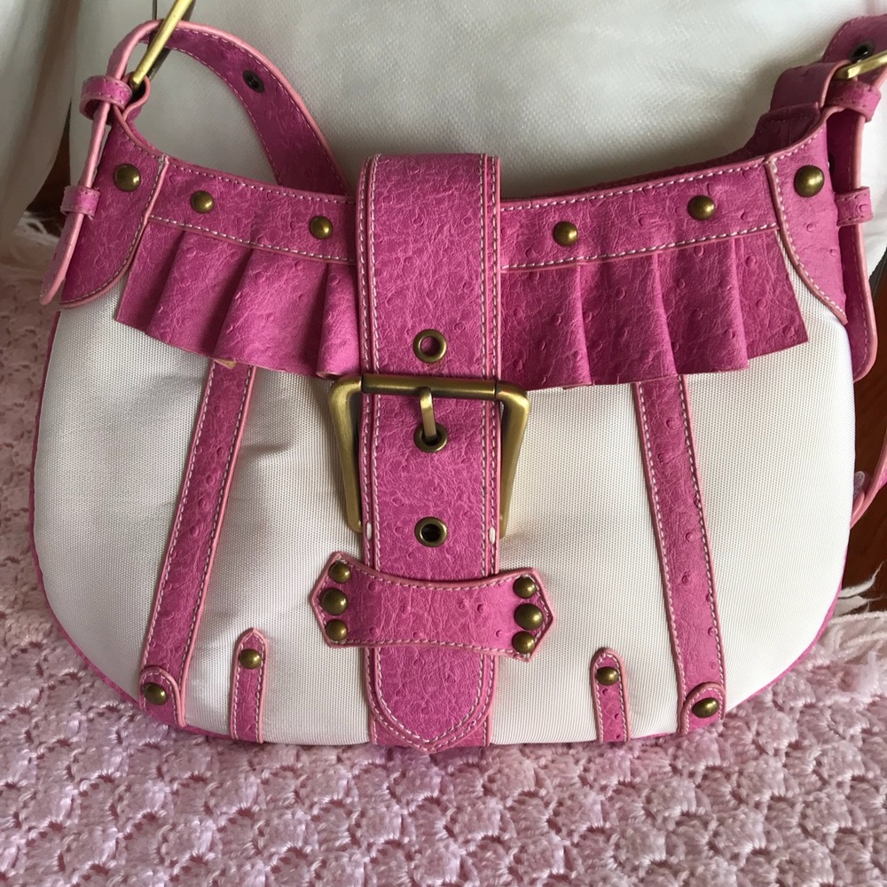 White @pink bag